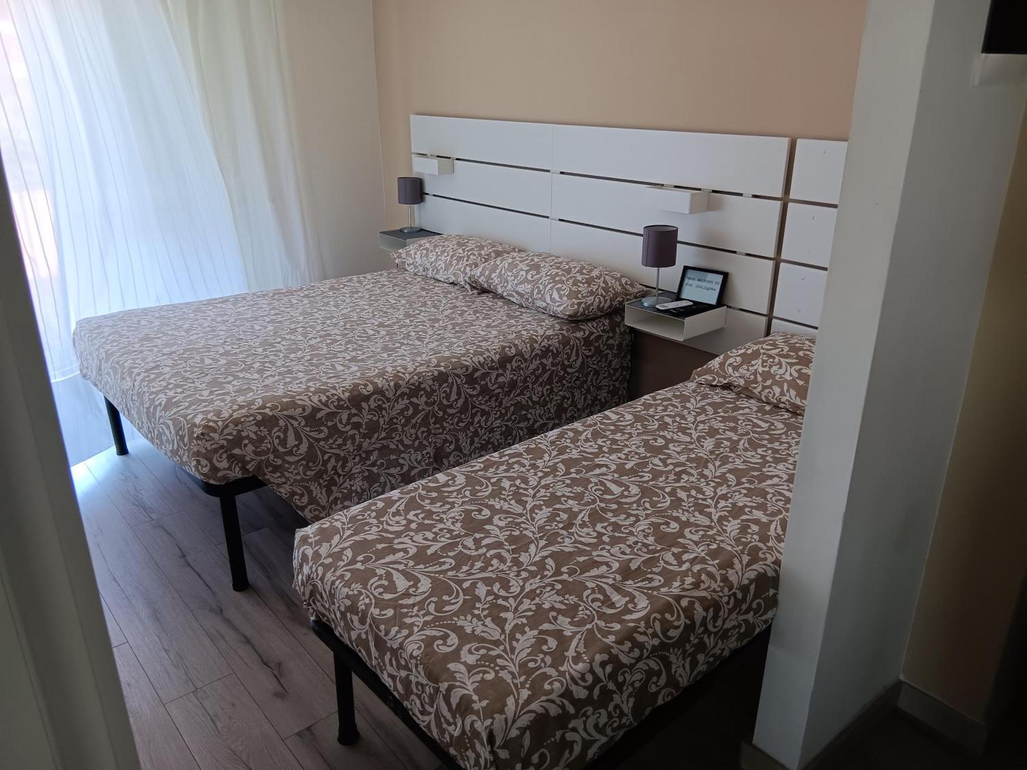 Accademia Rooms ليفورنو المظهر الخارجي الصورة